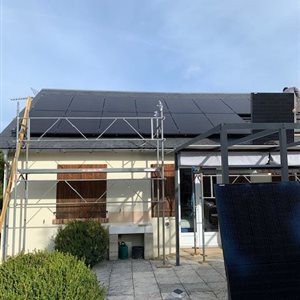 Installation sur toit plat de 6.4kWc à St Georges de Luzençon (12), Cadenet photovoltaïque