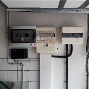 Montage micro onduleurs enphase, Cadenet photovoltaïque